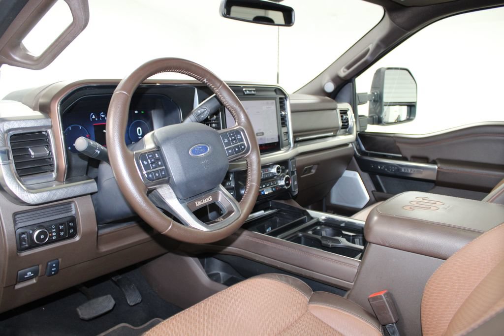 Used 2025 Ford F350 King Ranch w/ FX4 Off-Road Package AWD/4WD image 24