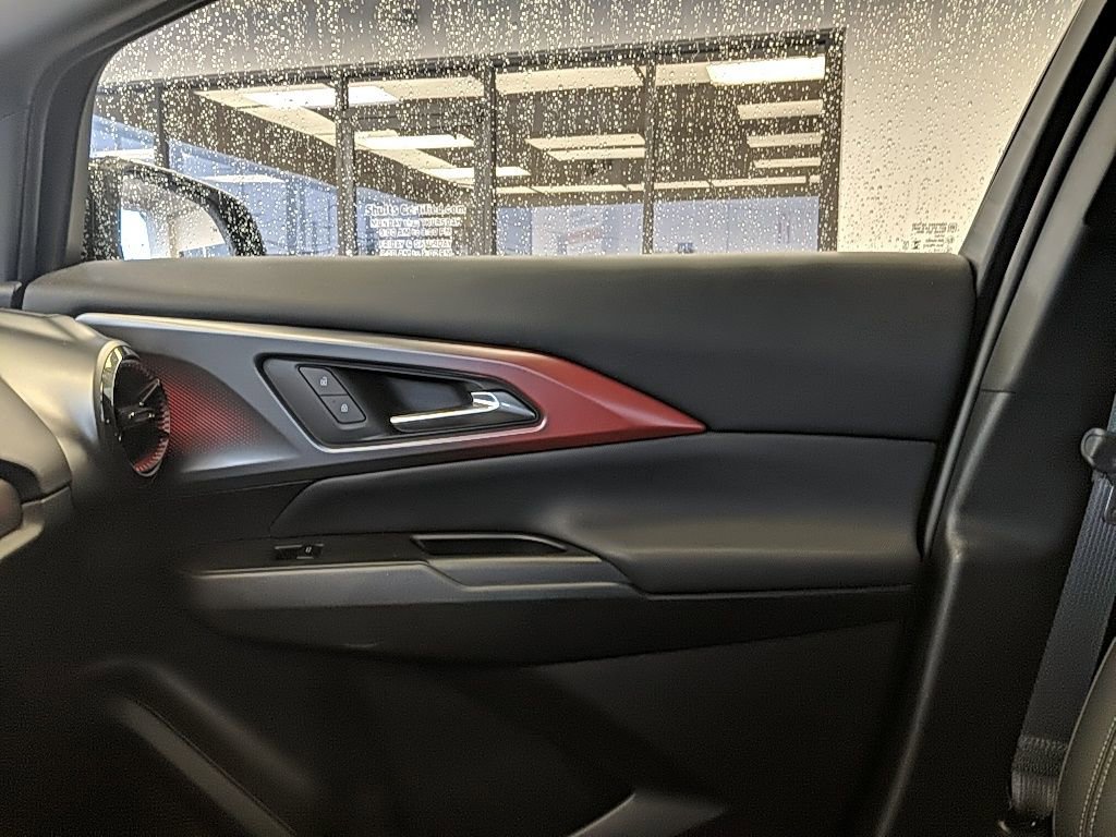 Used 2024 Chevrolet Equinox EV RS image 23