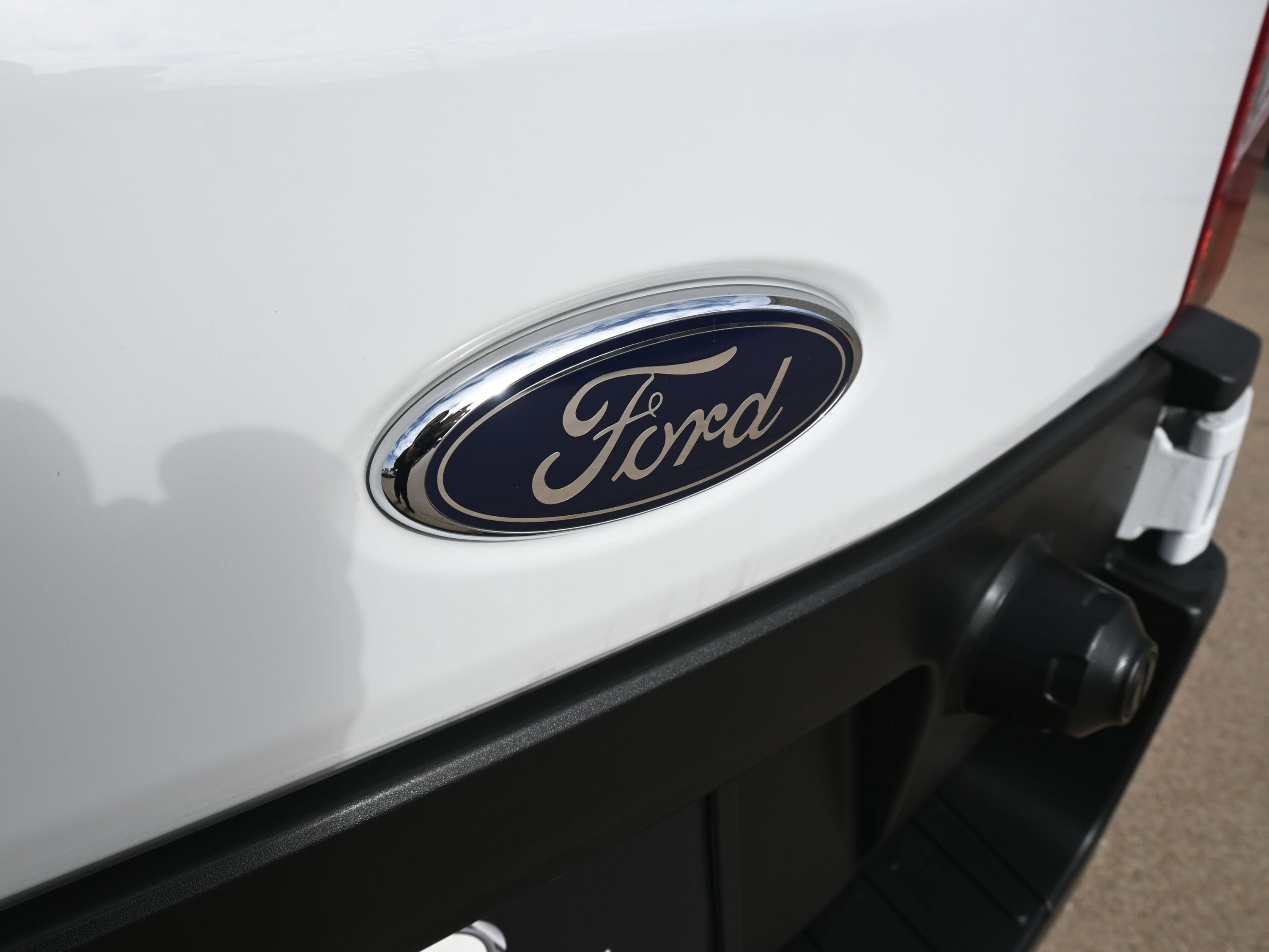 Used 2024 Ford Transit 150 148 Medium Roof image 13