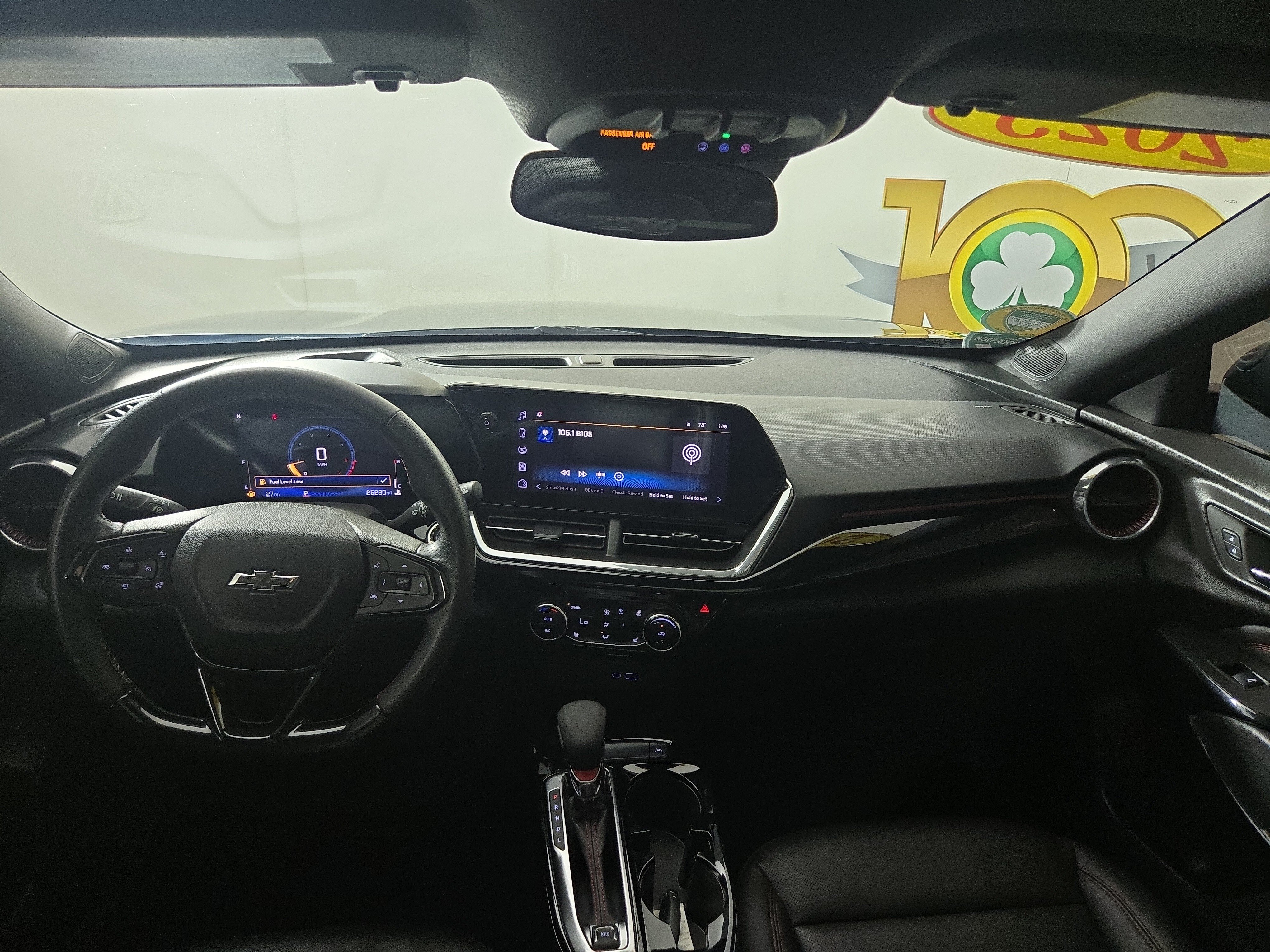 Used 2025 Chevrolet Trax RS w/ Sunroof Package FWD image 14