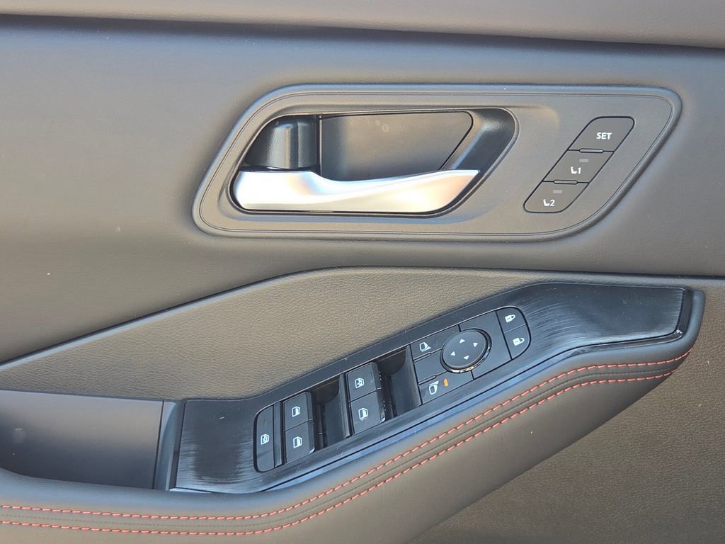 New 2026 Nissan Sentra SL w/ Floor Mat Package image 26