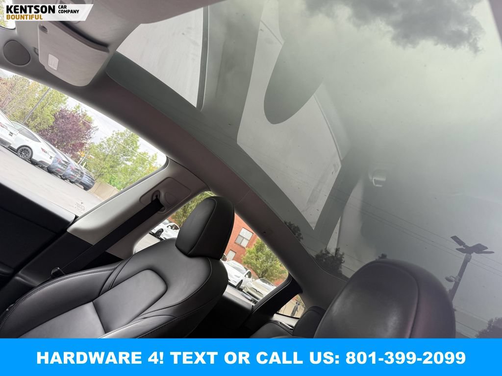 Used 2023 Tesla Model Y Performance AWD/4WD image 27