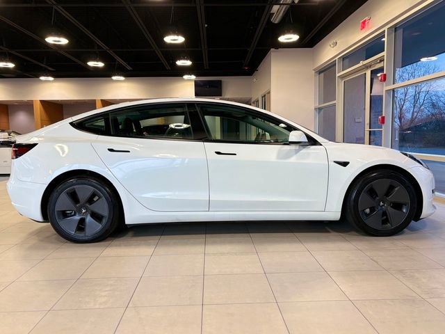 Used 2023 Tesla Model 3 Standard Range image 13