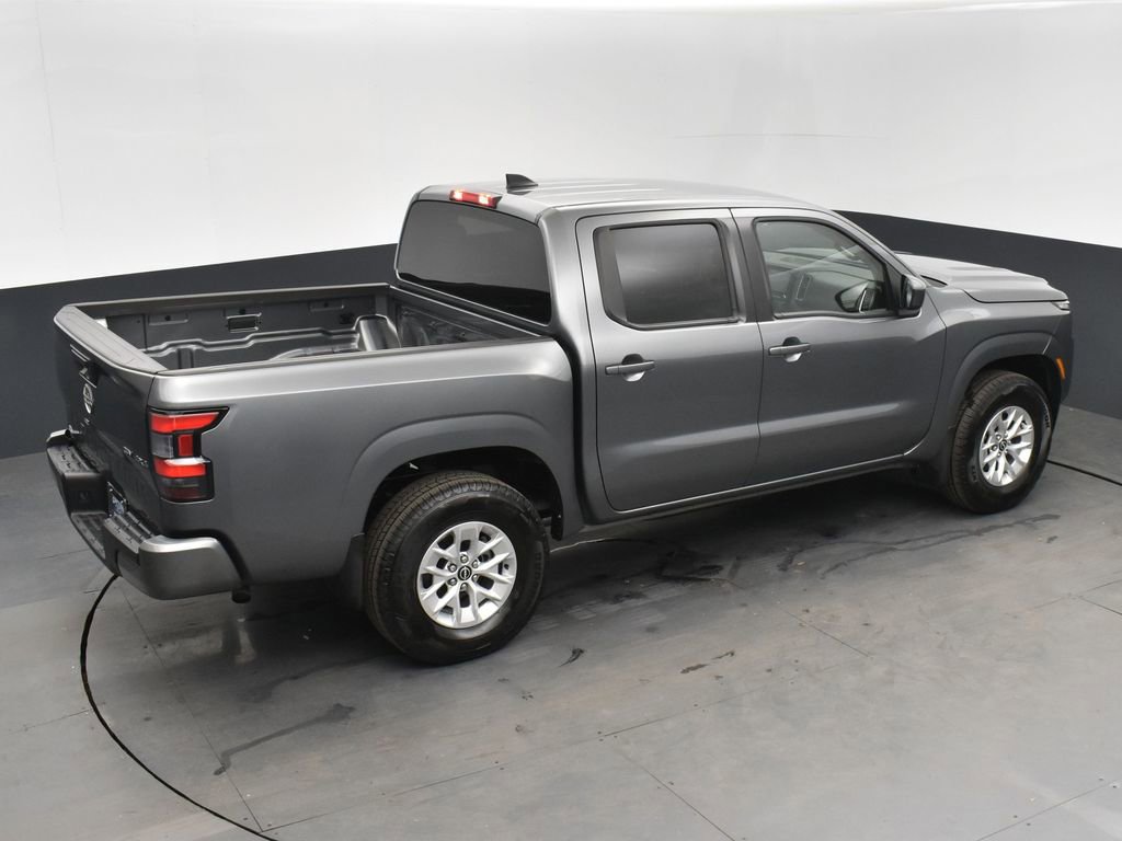 Used 2024 Nissan Frontier SV image 27