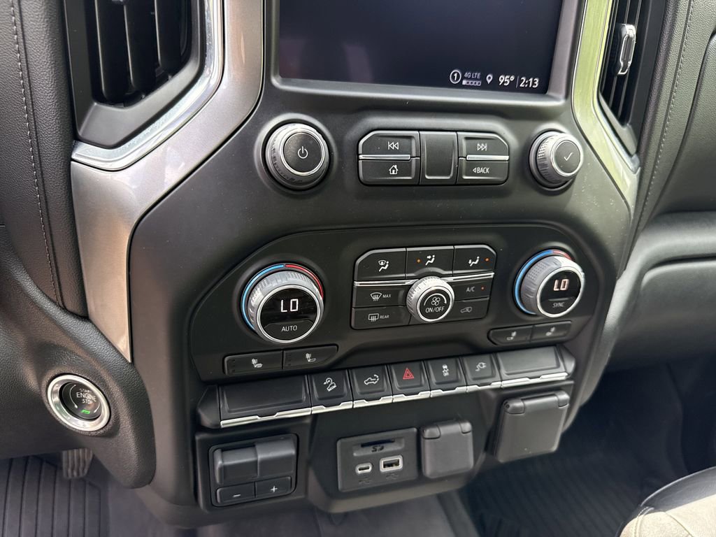 Used 2022 Chevrolet Silverado 2500 LT w/ Convenience Package AWD/4WD image 28