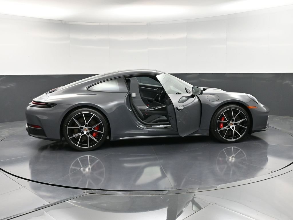 New 2026 Porsche 911 Carrera 4S AWD/4WD image 34
