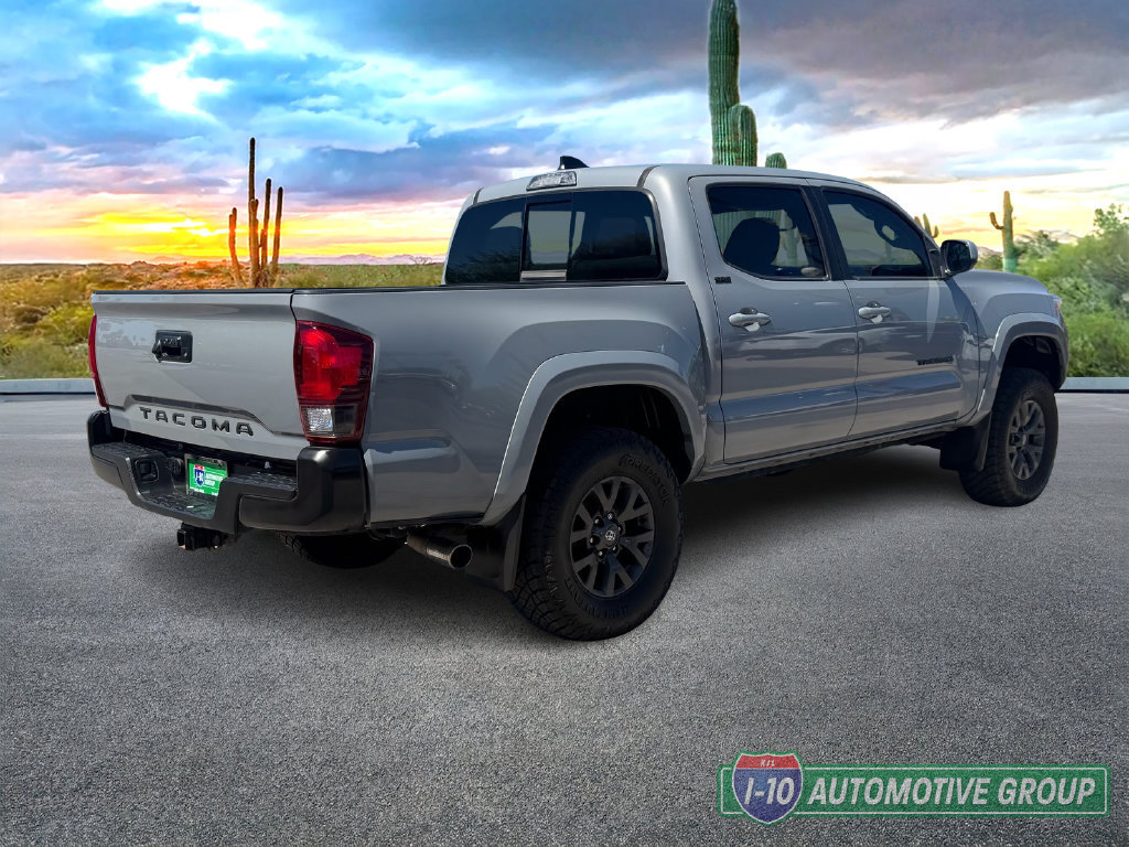 Used 2021 Toyota Tacoma SR5 RWD image 5