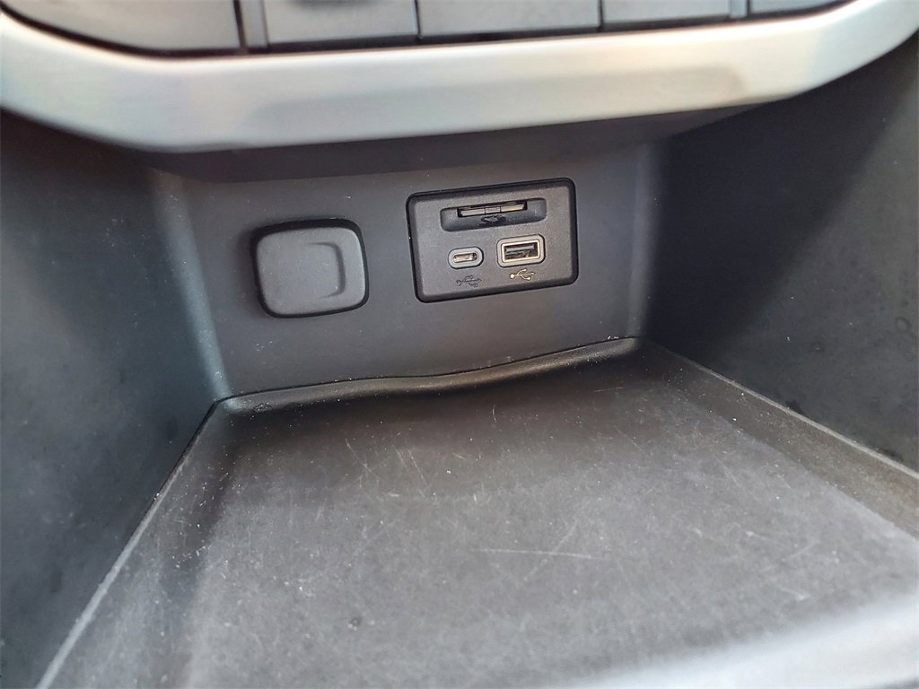 Used 2020 GMC Acadia SLT w/ Premium Package image 27