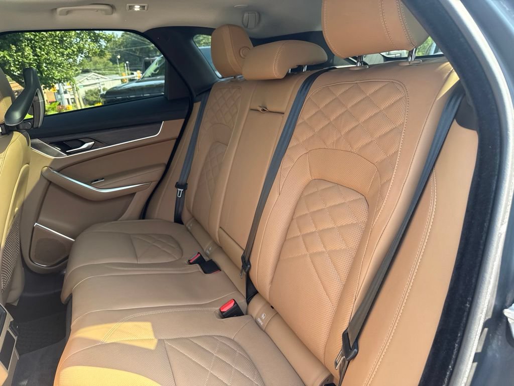 Used 2022 Jaguar F-PACE S AWD/4WD image 16