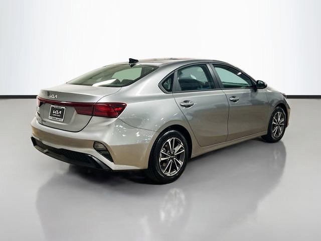 Certified 2024 Kia Forte LXS FWD image 7