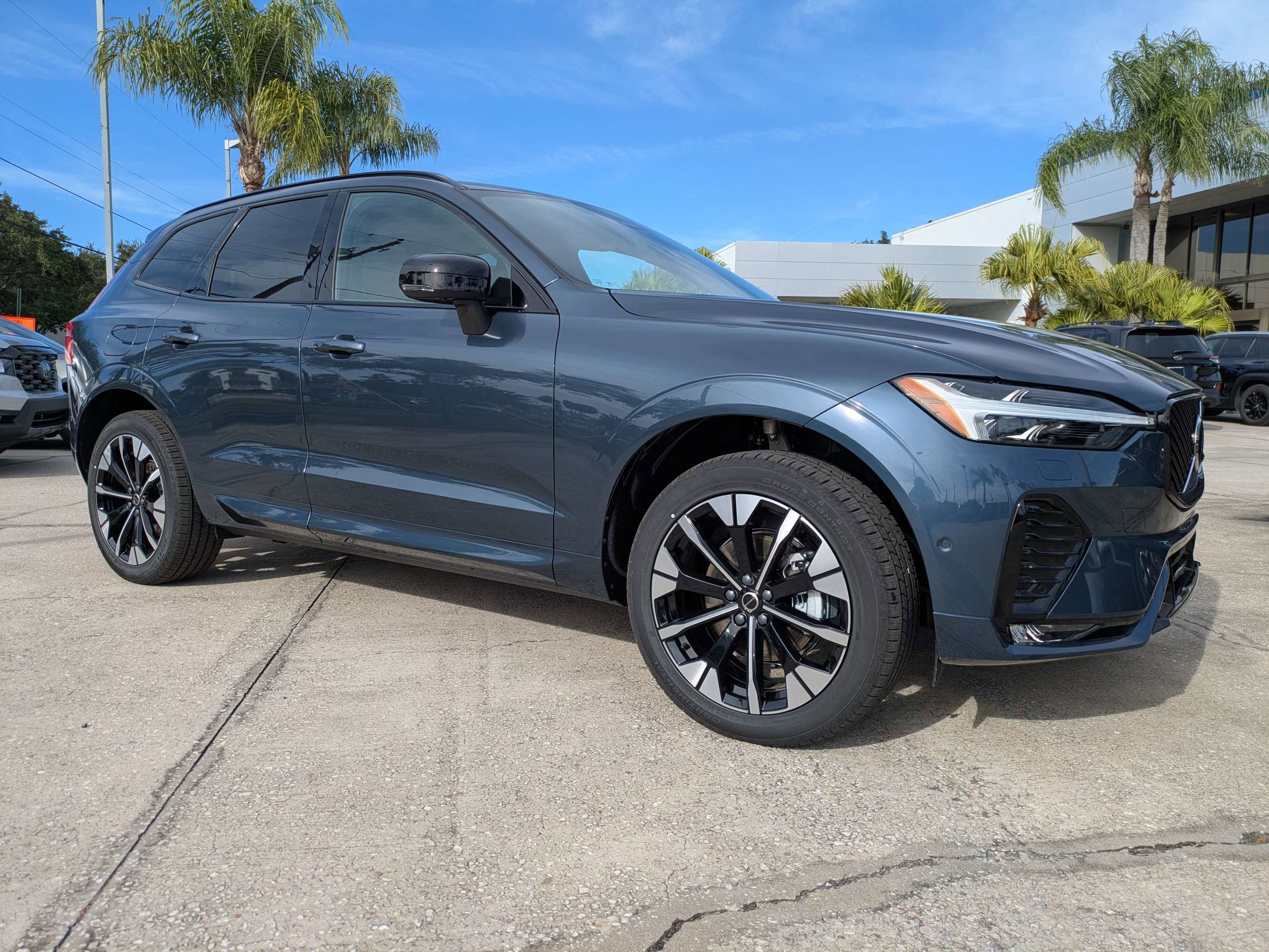 New 2026 Volvo XC60 B5 Plus w/ Protection Package Premier image 2