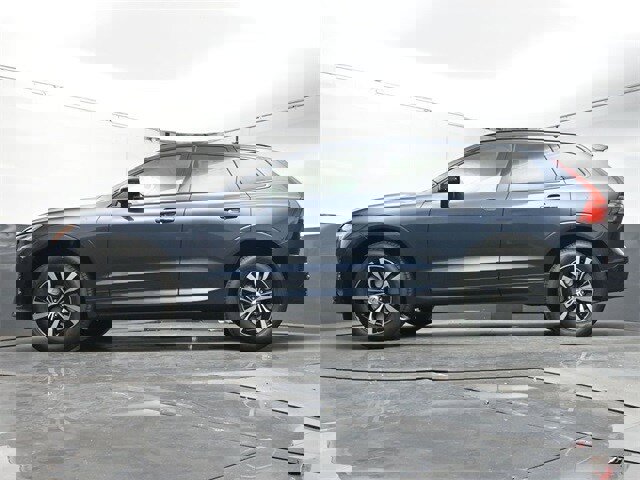 New 2025 Volvo XC60 B5 Core image 36