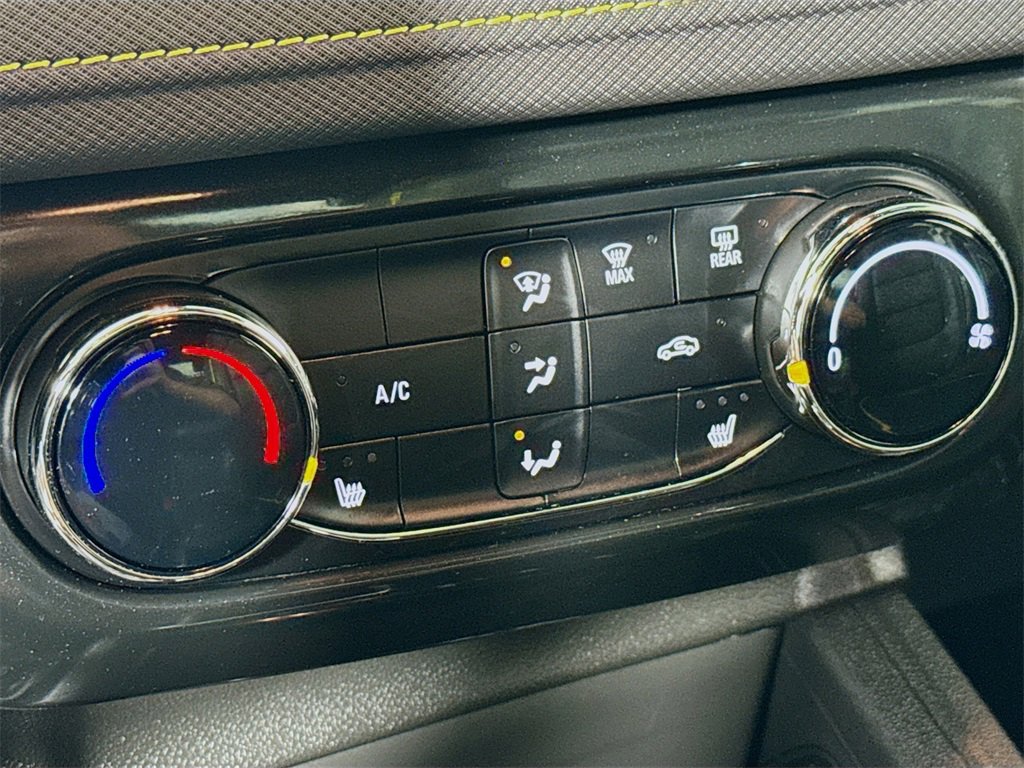 Used 2024 Chevrolet TrailBlazer ACTIV w/ Driver Confidence Package image 19