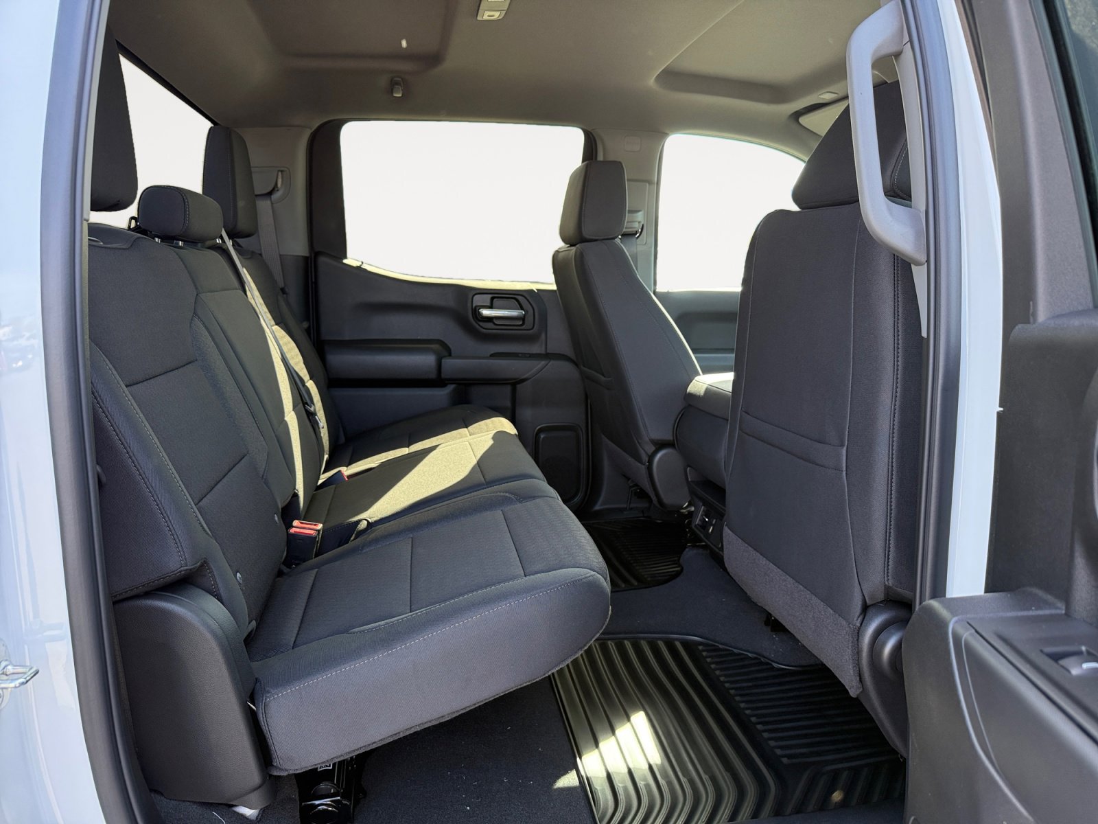 New 2026 Chevrolet Silverado 1500 Custom Trail Boss w/ Dark Appearance Package image 18