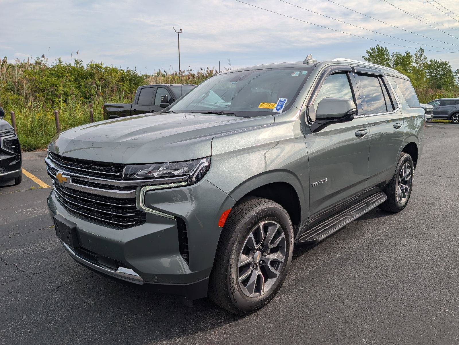 Used 2023 Chevrolet Tahoe LT w/ LT Signature Package AWD/4WD image 4
