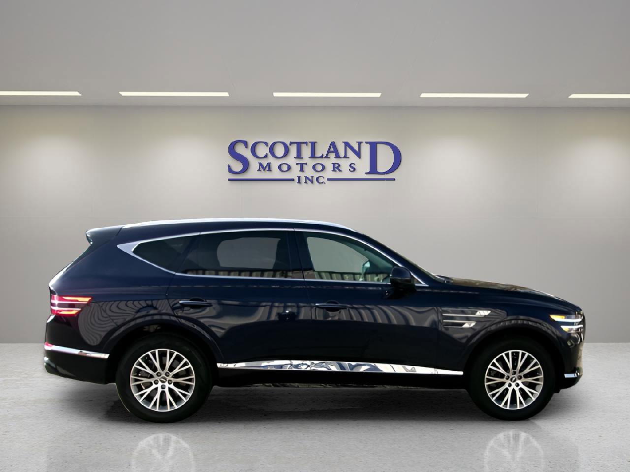 Used 2024 Genesis GV80 2.5T image 5