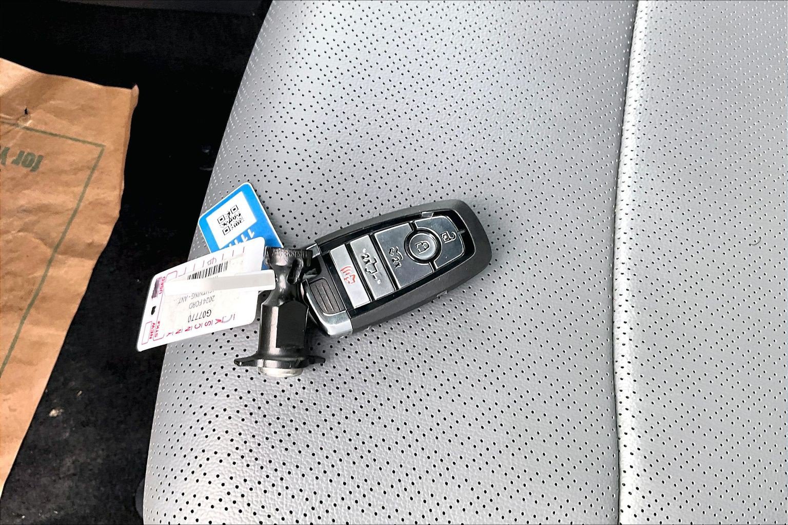 Used 2024 Ford F150 Lightning Lariat AWD/4WD image 12