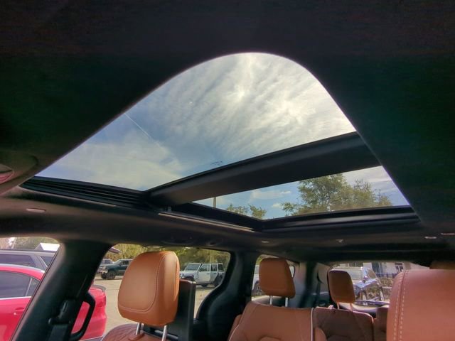 New 2026 Chrysler Pacifica Pinnacle w/ Trailer Tow Group image 26