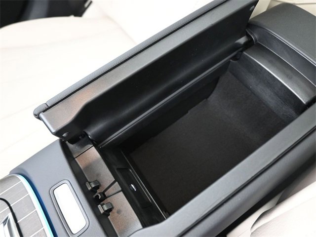 New 2025 Mercedes-Benz E 350 Sedan image 4