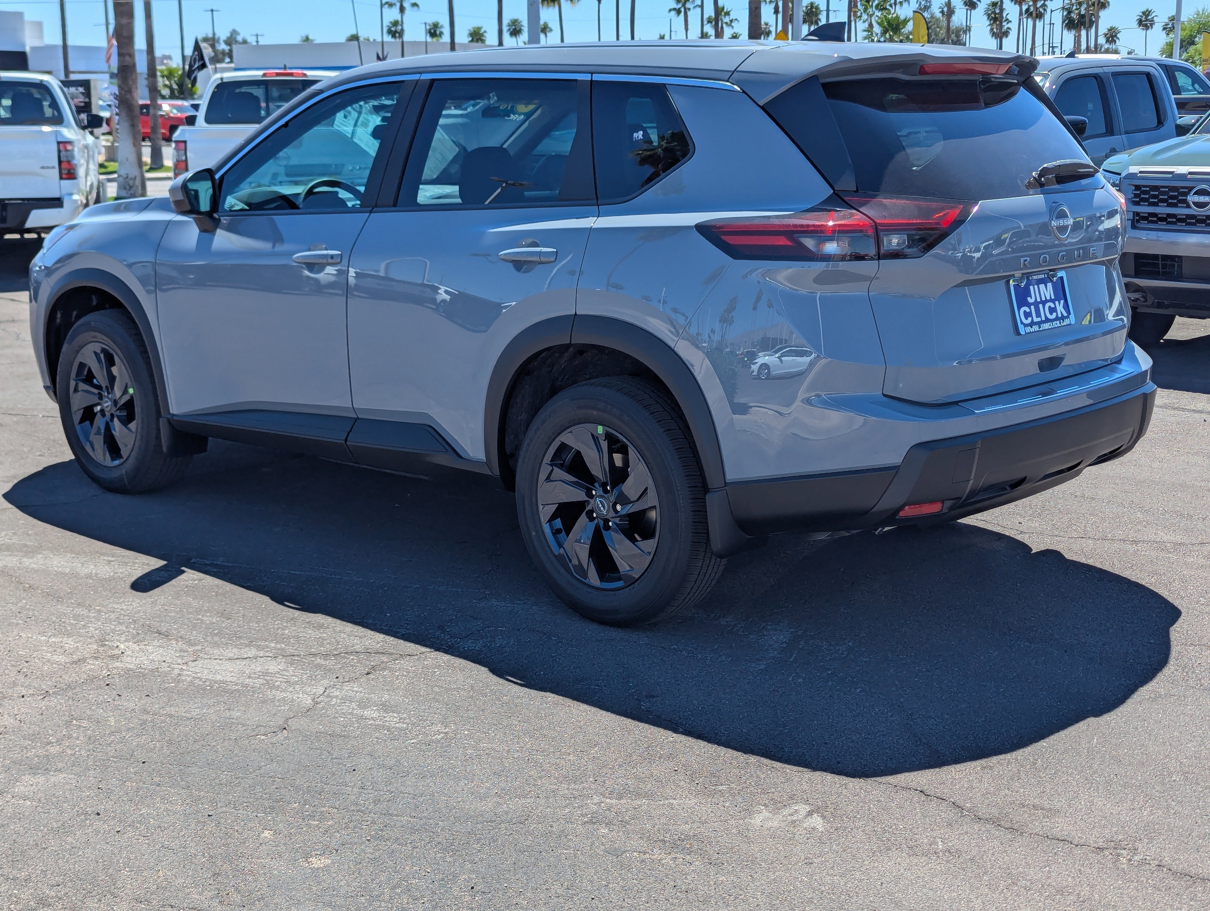 New 2026 Nissan Rogue SV image 4