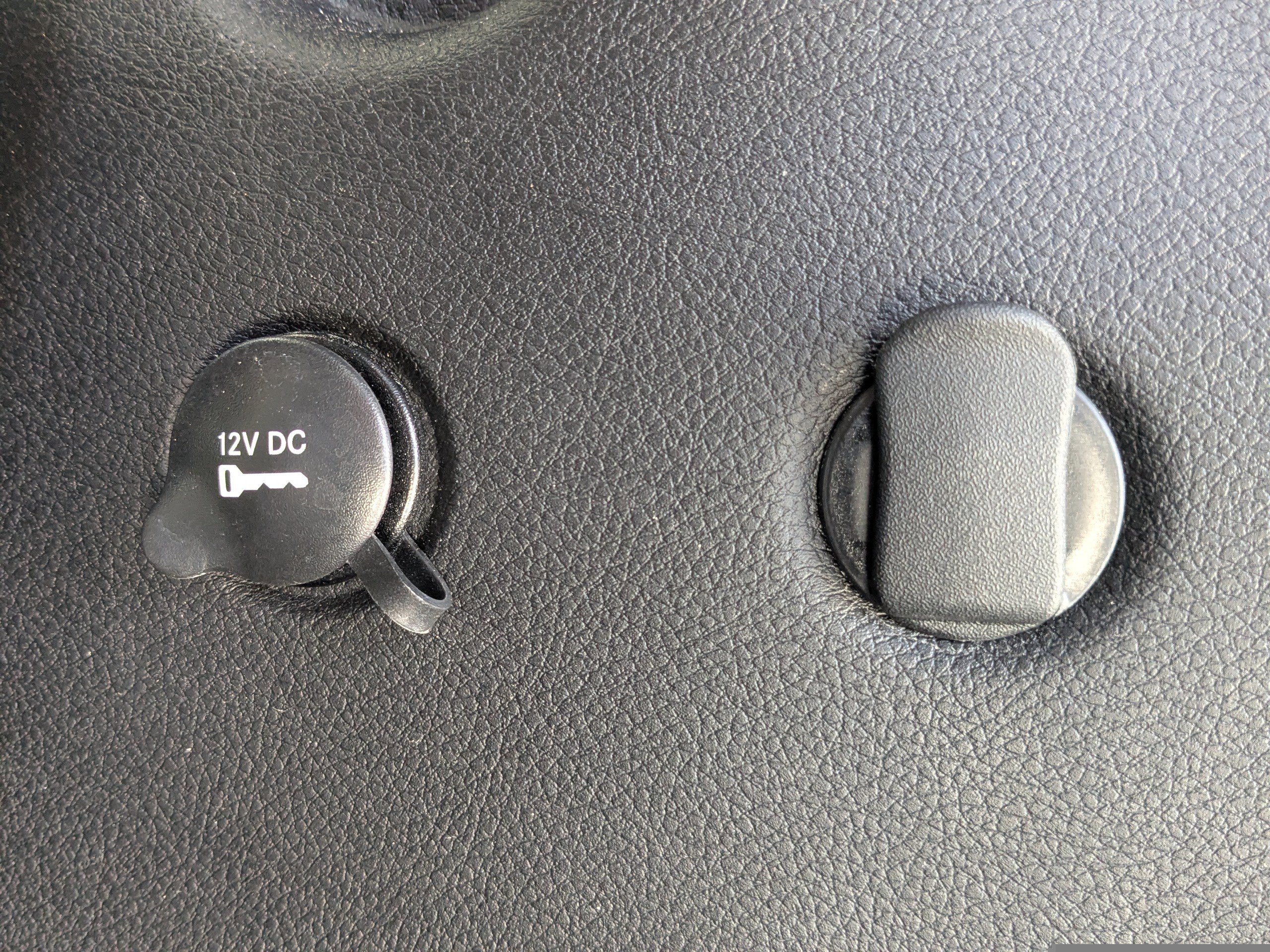 Used 2025 Dodge Durango GT image 14