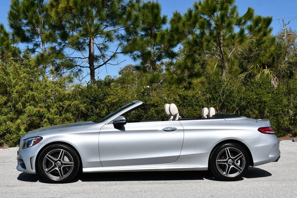 Used 2023 Mercedes-Benz C 300 4MATIC Cabriolet image 3