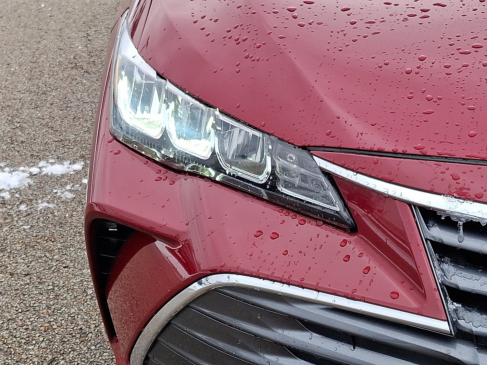 Used 2021 Toyota Avalon XLE image 9