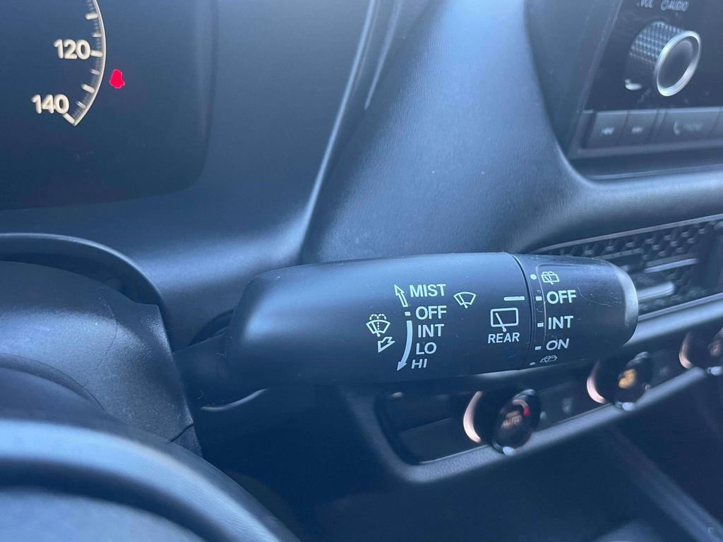 Certified 2024 Honda HR-V LX image 23
