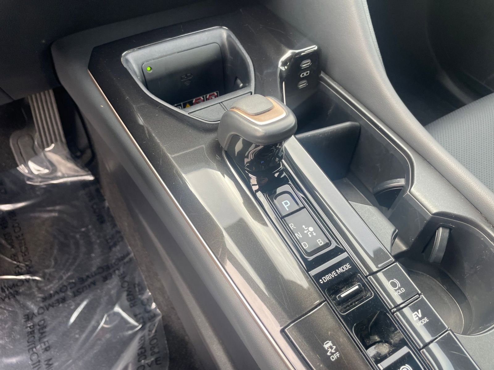 Used 2025 Toyota Crown XLE image 41