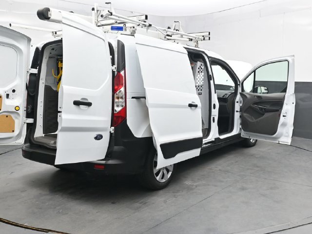 Used 2023 Ford Transit Connect XL FWD image 45