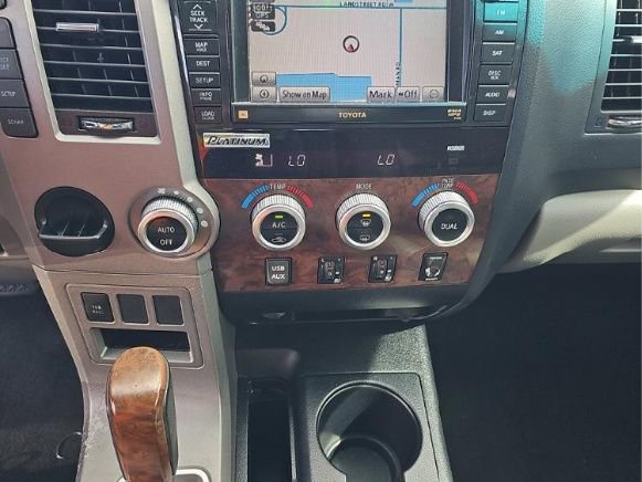 Used 2013 Toyota Tundra Platinum w/ Platinum Pkg RWD image 7