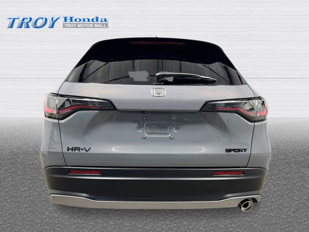 New 2026 Honda HR-V Sport image 4