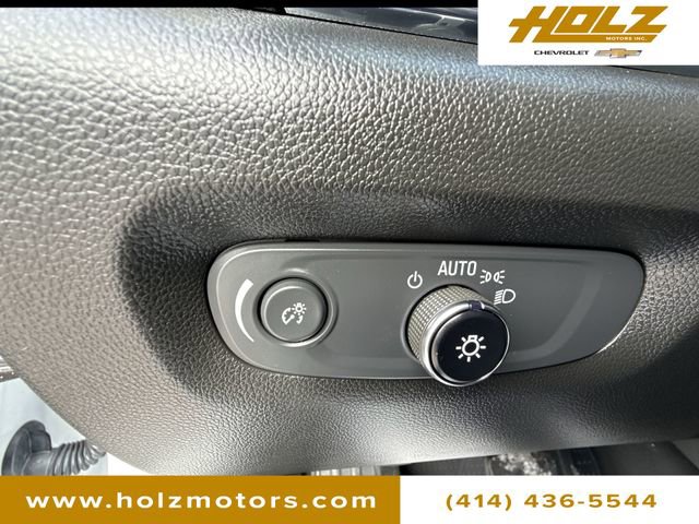 Certified 2023 Chevrolet Traverse RS image 18