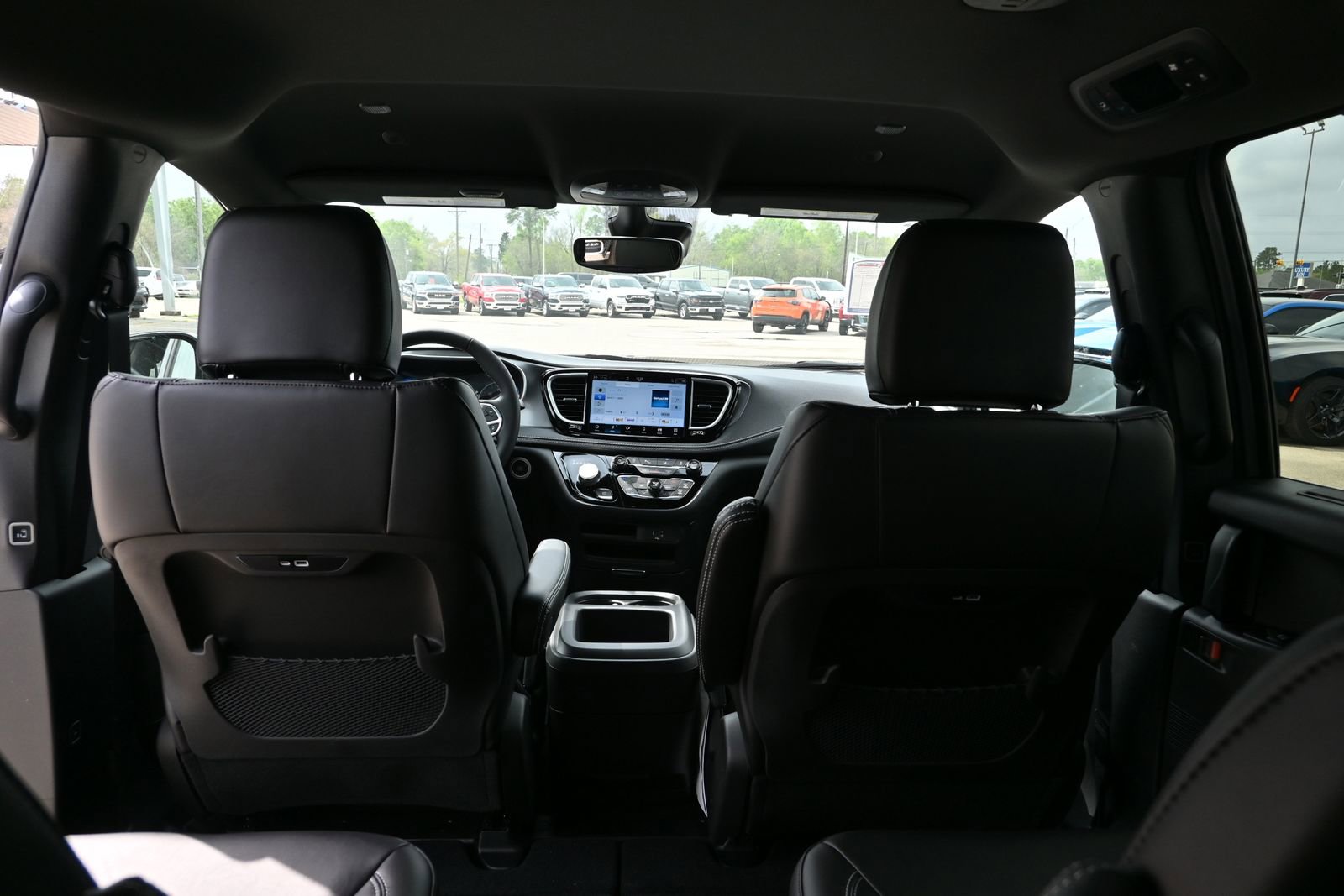 New 2026 Chrysler Pacifica Select image 19