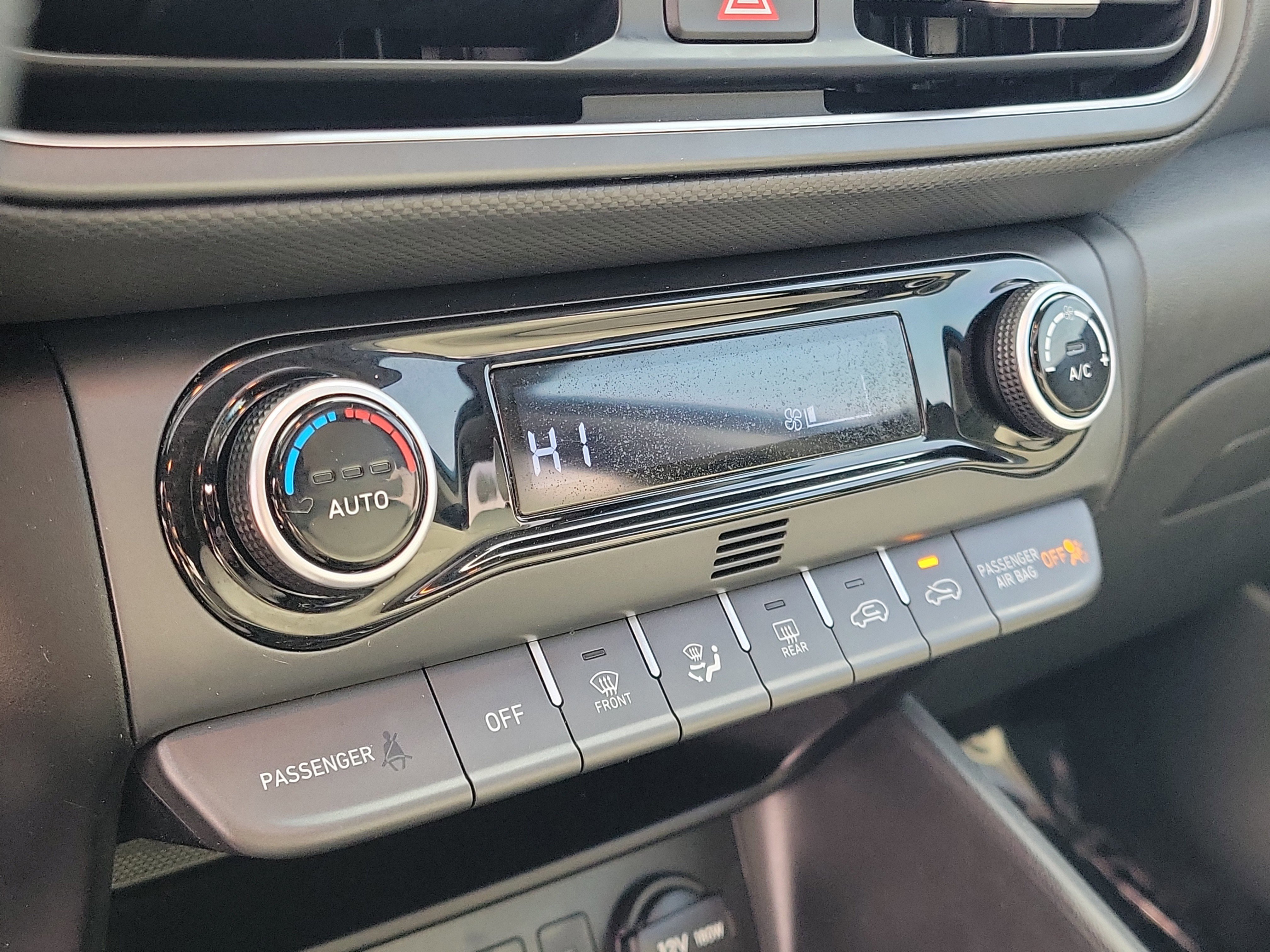 Certified 2023 Hyundai Kona Limited image 29