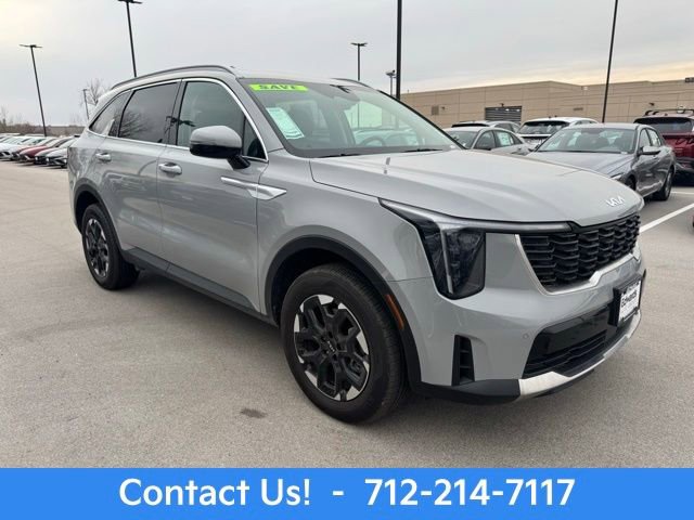 New 2025 Kia Sorento S image 6