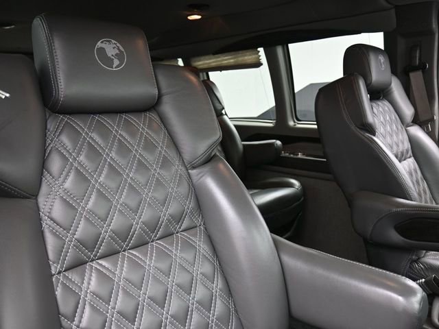 Used 2023 Chevrolet Express 2500 Extended image 36