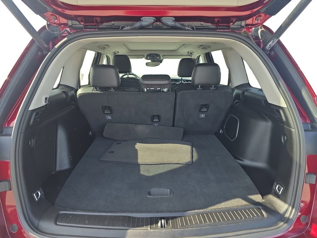 Used 2024 Jeep Grand Cherokee Limited 4xe image 19