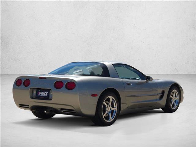 Used 2000 Chevrolet Corvette Coupe w/ Roof Pkg RWD image 8