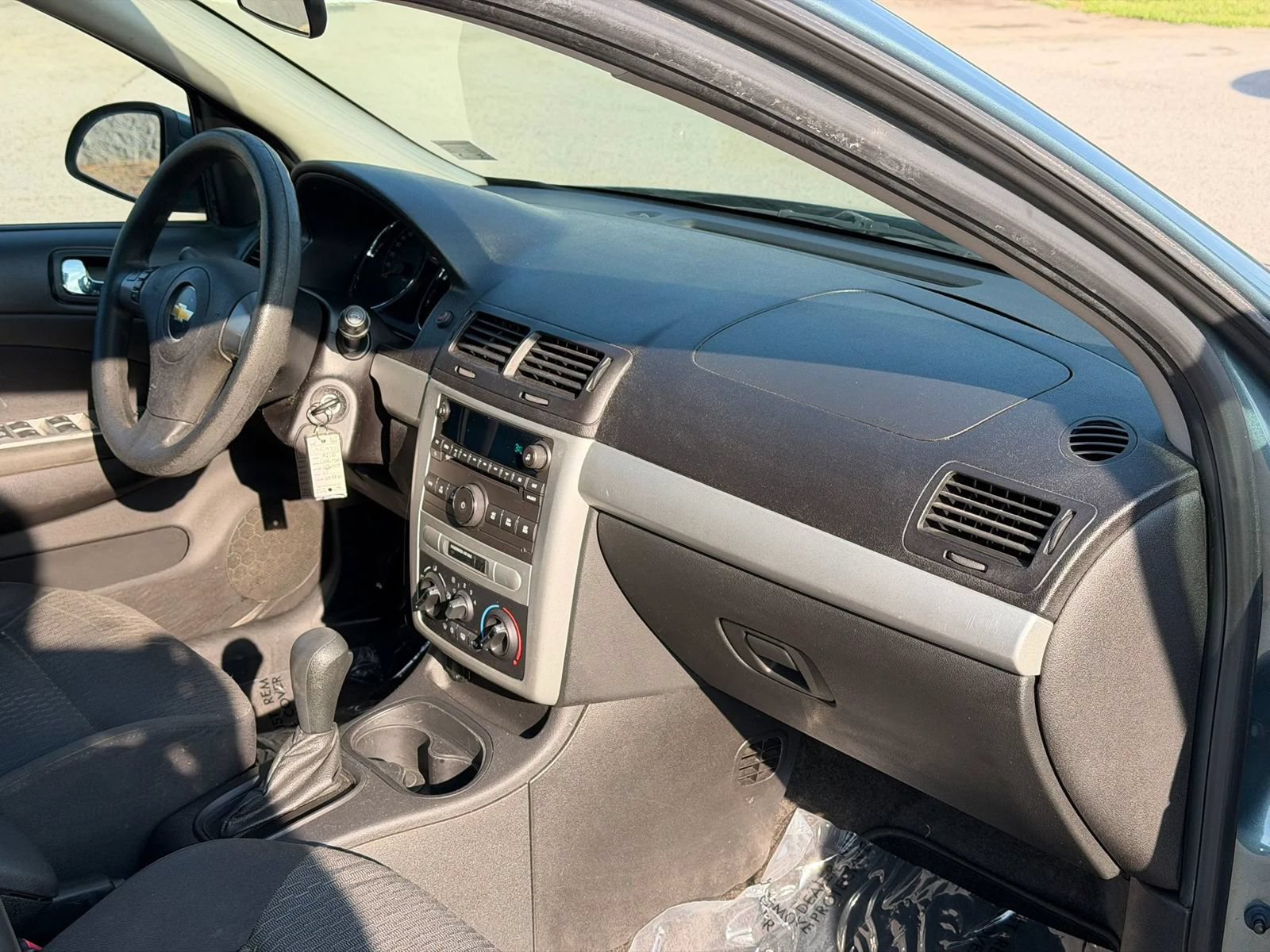 Used 2010 Chevrolet Cobalt LT w/ Preferred Equipment Group FWD image 27