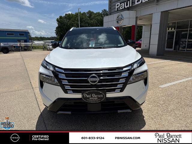 Certified 2024 Nissan Rogue Platinum w/ Platinum Premium Package FWD image 18