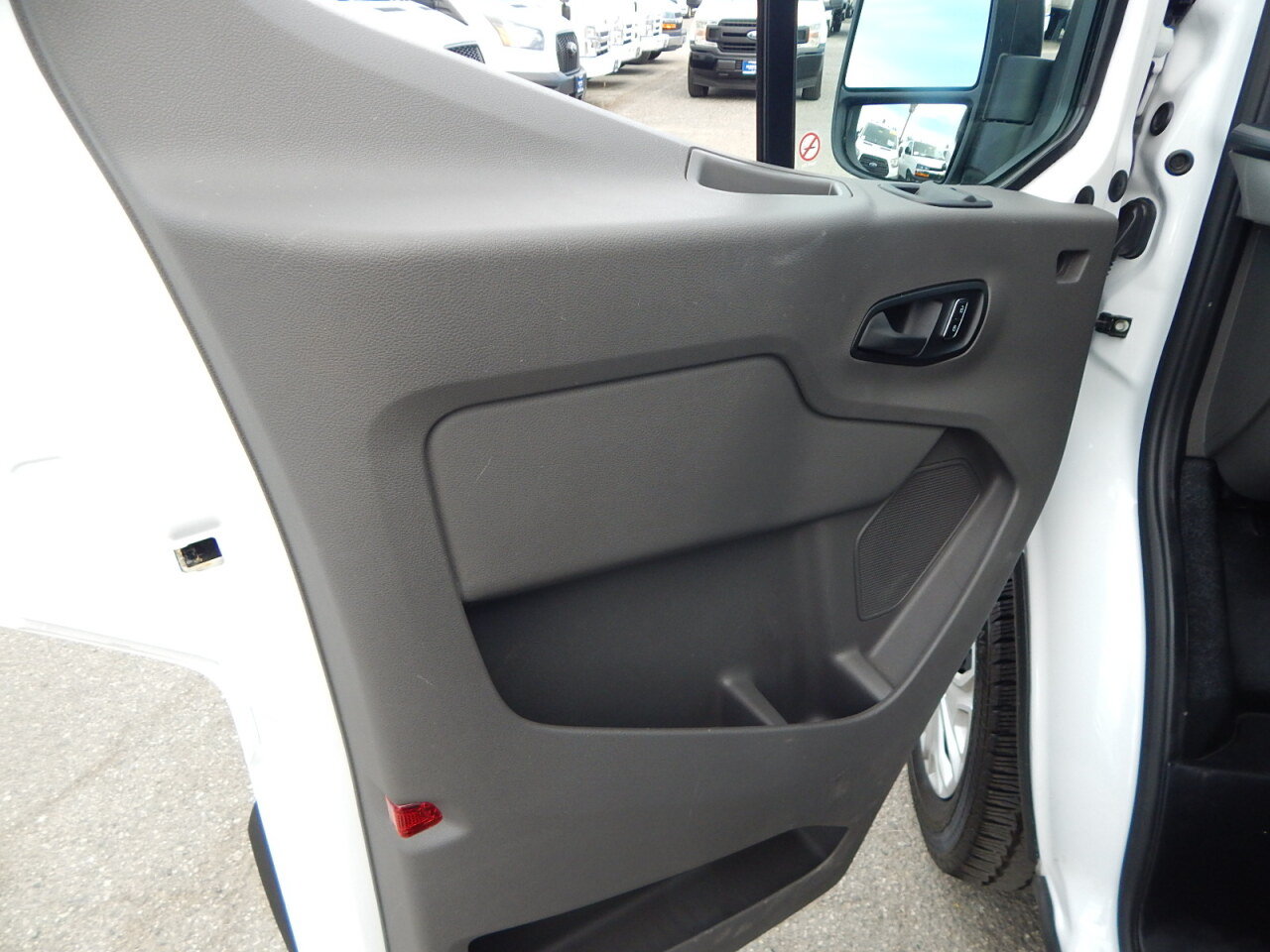 Used 2025 Ford Transit 250 Low Roof w/ Exterior Upgrade Package RWD image 19