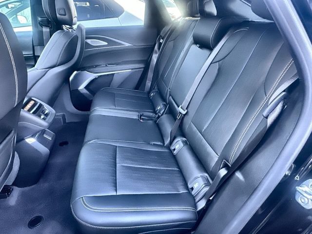 New 2026 Cadillac Lyriq V w/ Exterior Carbon Fiber Package AWD/4WD image 26