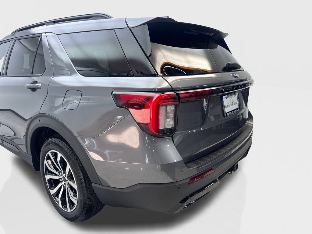 Used 2025 Ford Explorer ST-Line w/ Premium Package RWD image 20