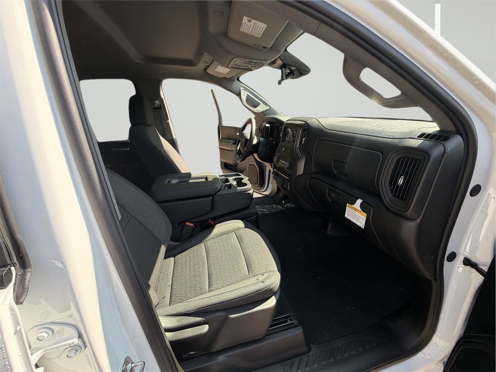 New 2026 Chevrolet Silverado 2500 Custom w/ Custom Value Package AWD/4WD image 25