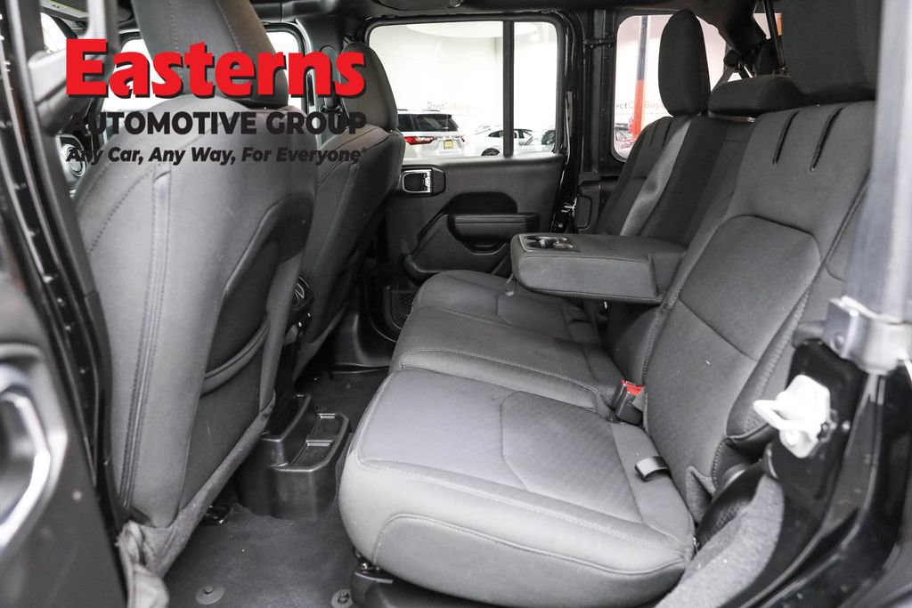 Used 2023 Jeep Wrangler Unlimited w/ Cold Weather Group AWD/4WD image 24