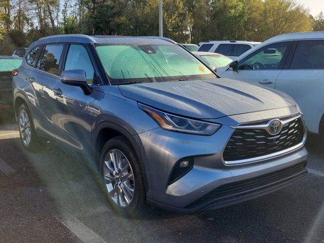 Used 2022 Toyota Highlander Limited image 31