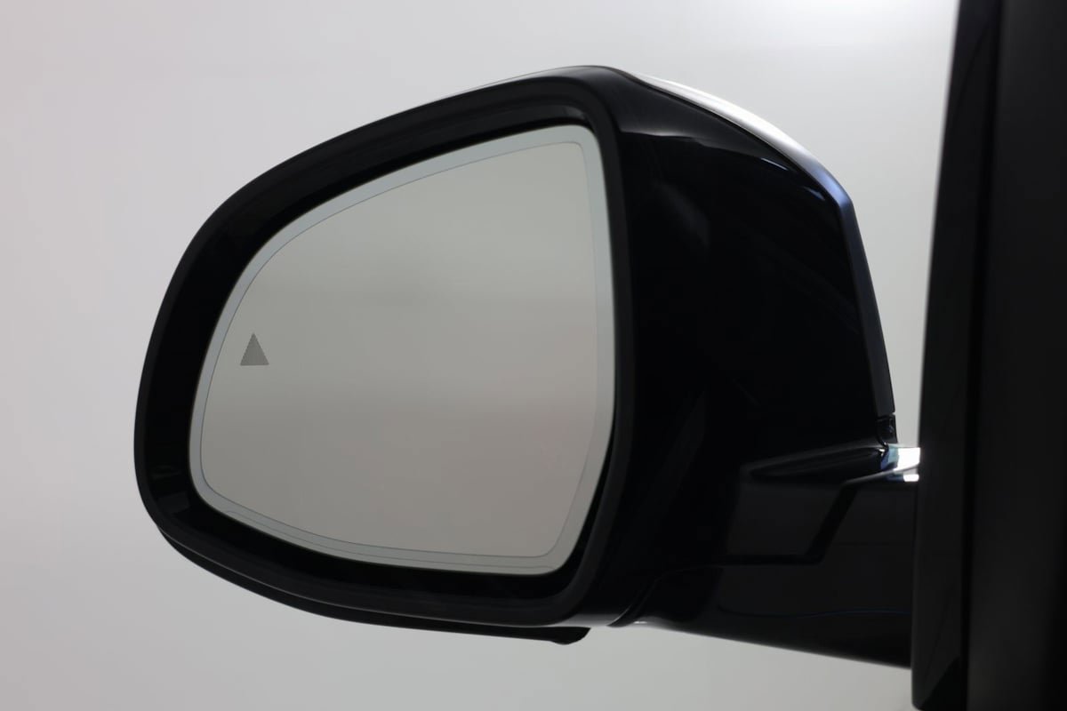Used 2023 BMW X5 M50i w/ Climate Comfort Package AWD/4WD image 17
