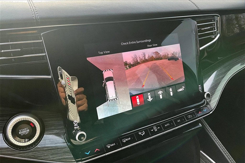 Used 2022 Jeep Wagoneer Series III w/ Convenience Group I image 14