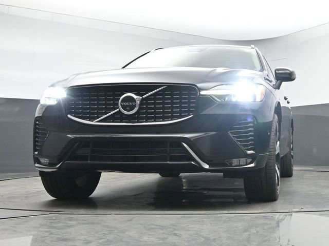 Used 2023 Volvo XC60 B5 Ultimate image 11